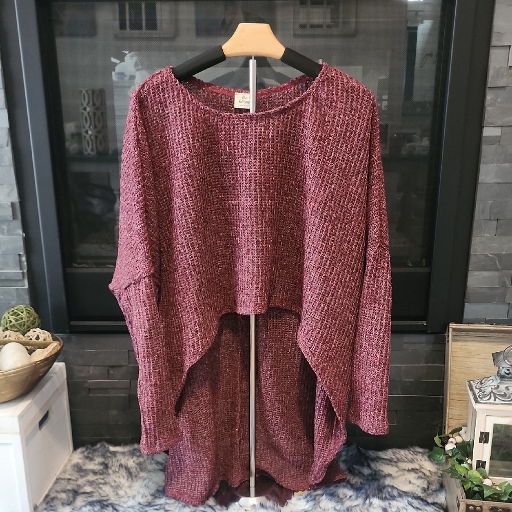 Elegant Maroon Knit Long Sleeve Crop Top